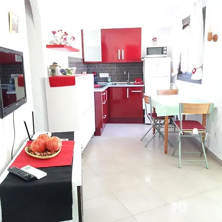 Oasis Park Apartament *